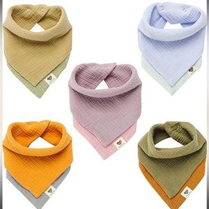 Mothers heart reversible bibs